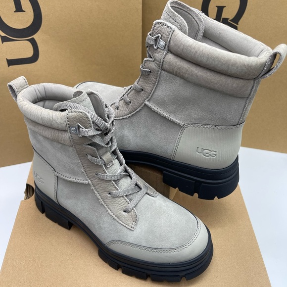 UGG Women 1174492
W ASHTON WEATHERIZED LACE UP Cobble Grey - Kicks Machine Boots - Picture 5 of 16